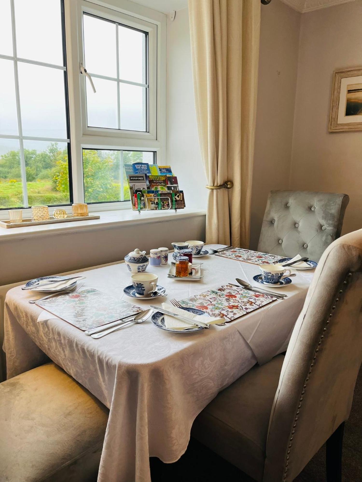 Hillcrest Farmhouse Bed & Breakfast Boyhollagh Luaran gambar
